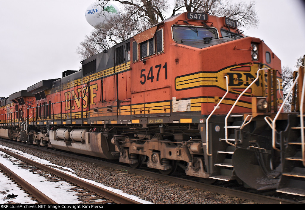 BNSF 5471